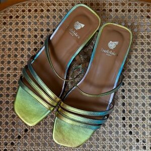 Bobbies Paris Iridescent Green Leather Slide Sandals